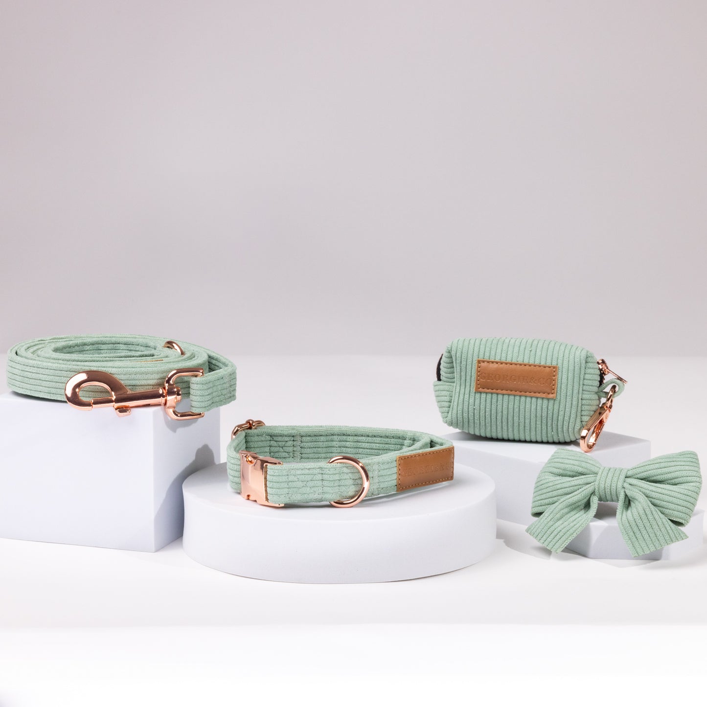 Keaton Green Corduroy Collar Set