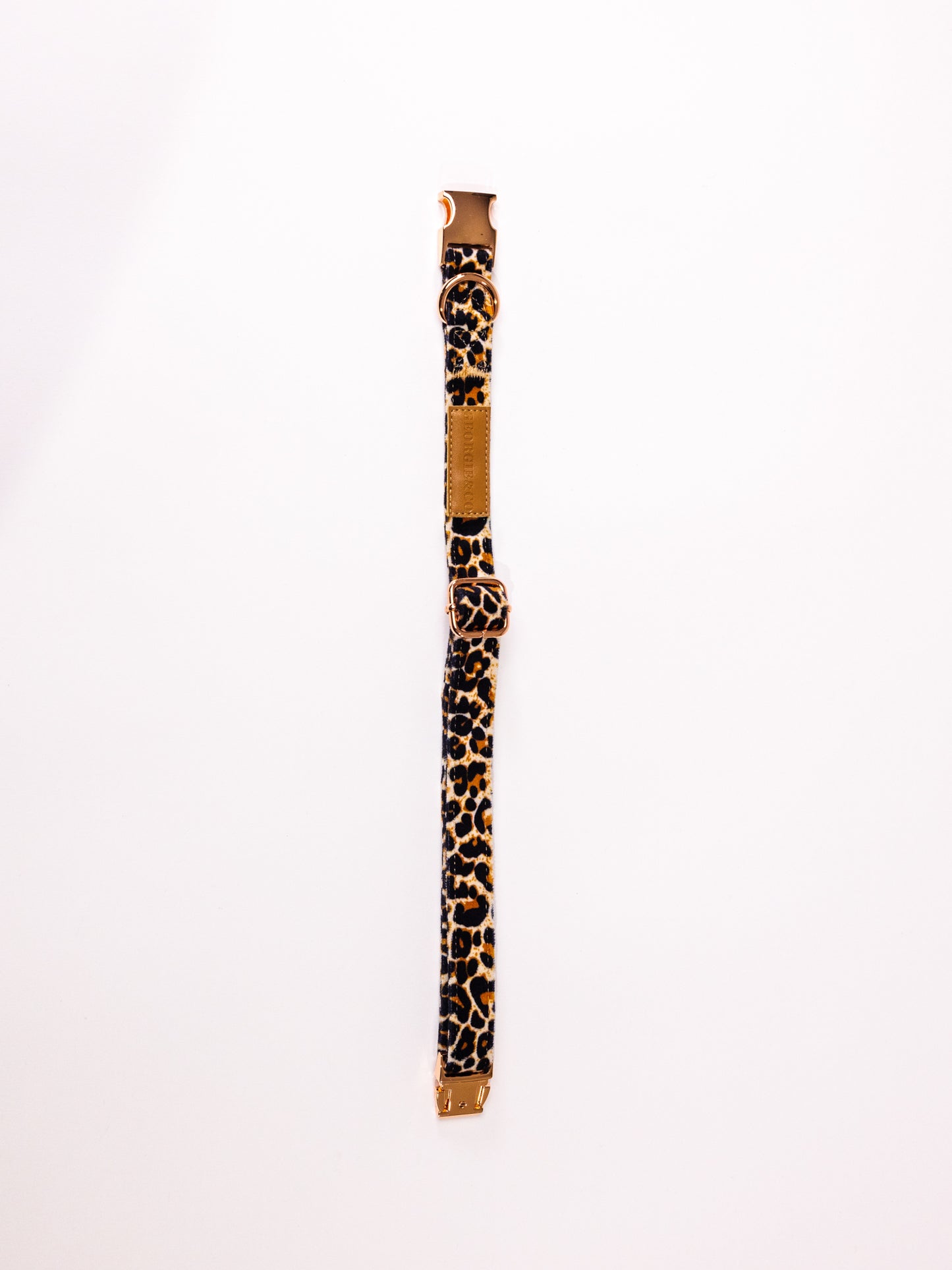 Presley Luxury Leopard Velvet Collar Set